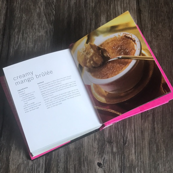 Asian Cookbooks!! Curries and Everyday Thai Recipe Books! - Picture 4 of 9